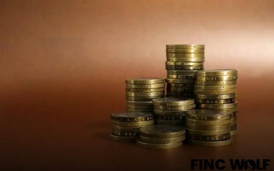 Dividend Stocks vs. Growth Stocks: Which Is Superior?